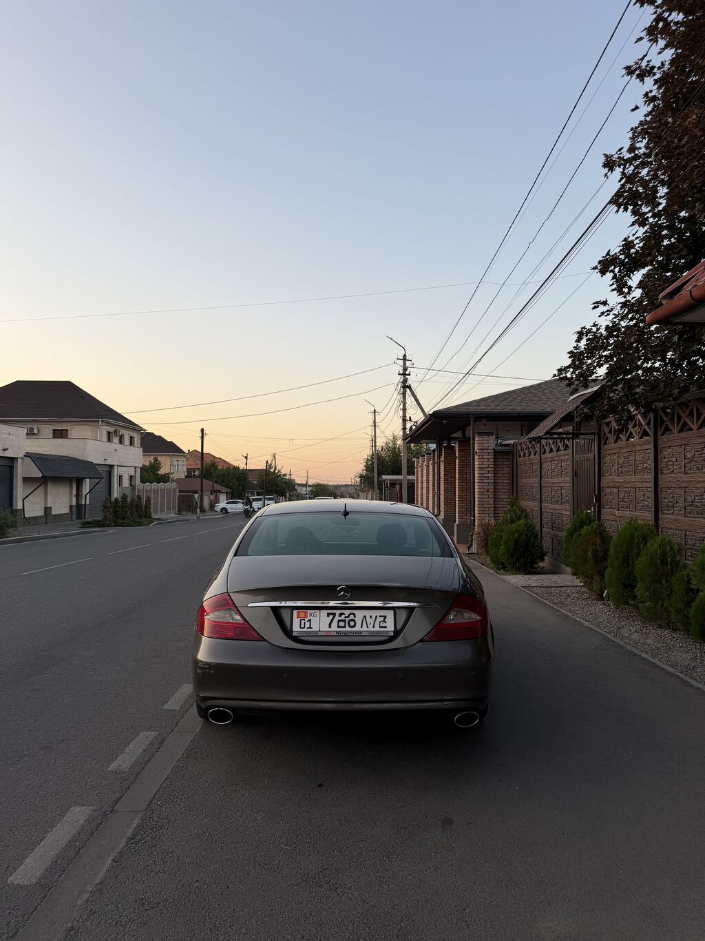 Mercedes-Benz CLS-Class: 2005 г., 3.5 л, Автомат, Бензин, Седан: фото 4