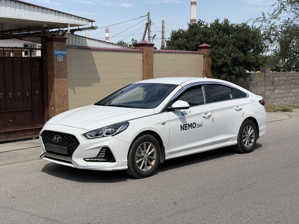 Hyundai Sonata: 2021 г., 2 л, Газ, Седан: фото 2