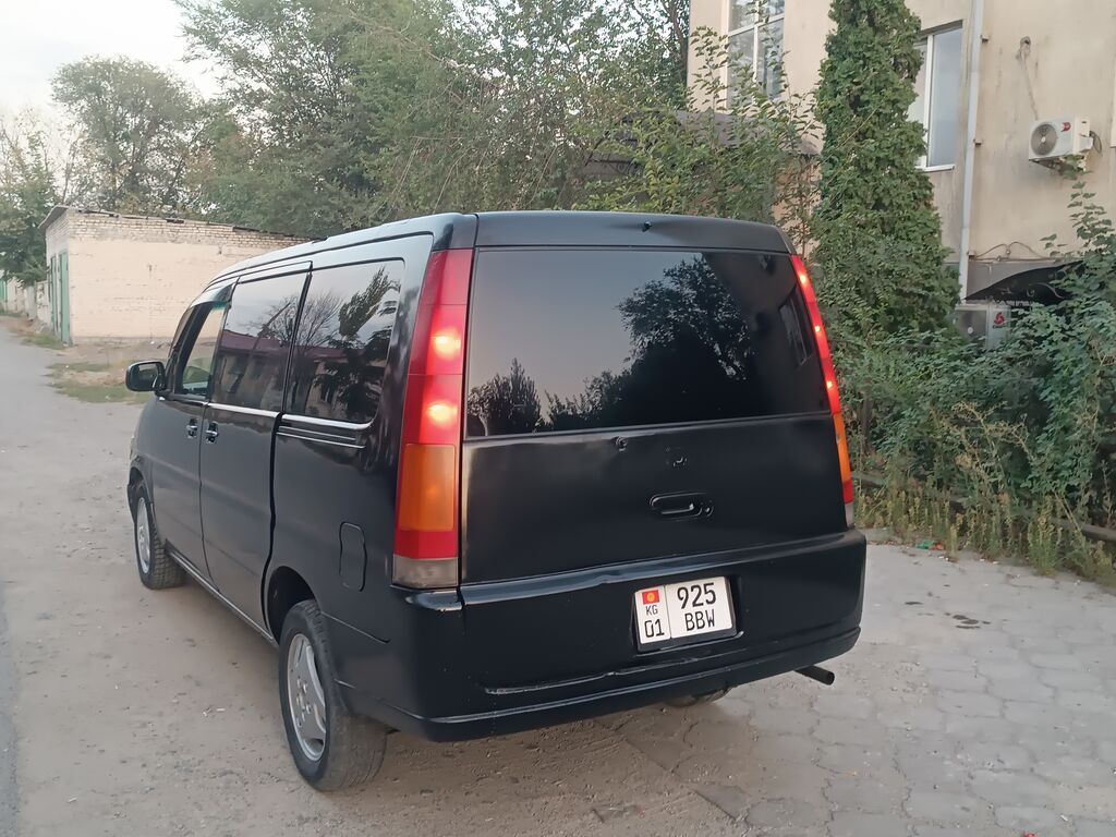 Honda Stepwgn: 2001 г., 2 л, Автомат, Минивэн: фото 5