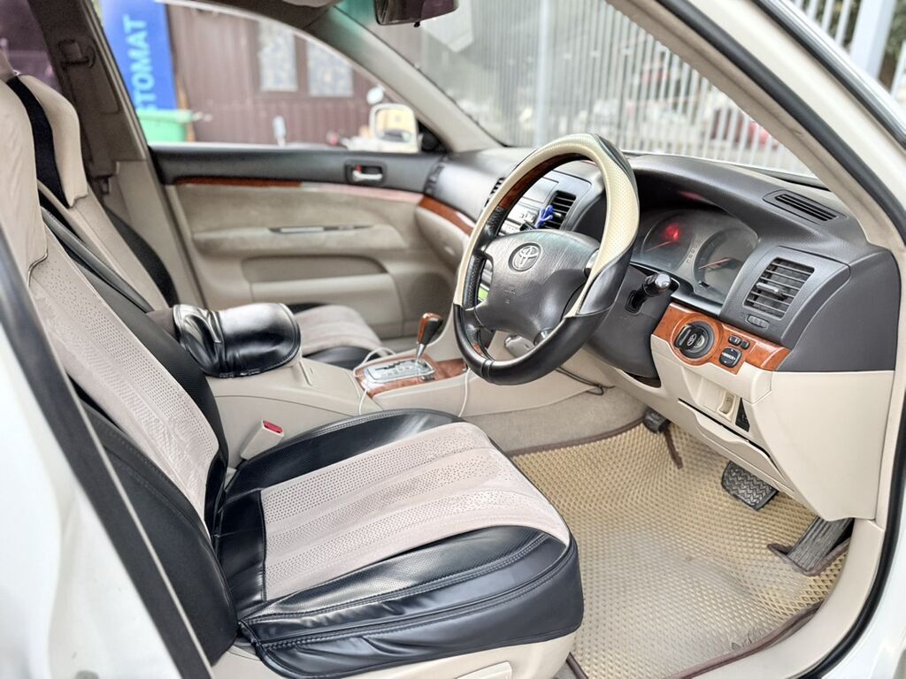 Toyota Mark II: 2002 г., 2 л, Автомат, Бензин, Седан: фото 5