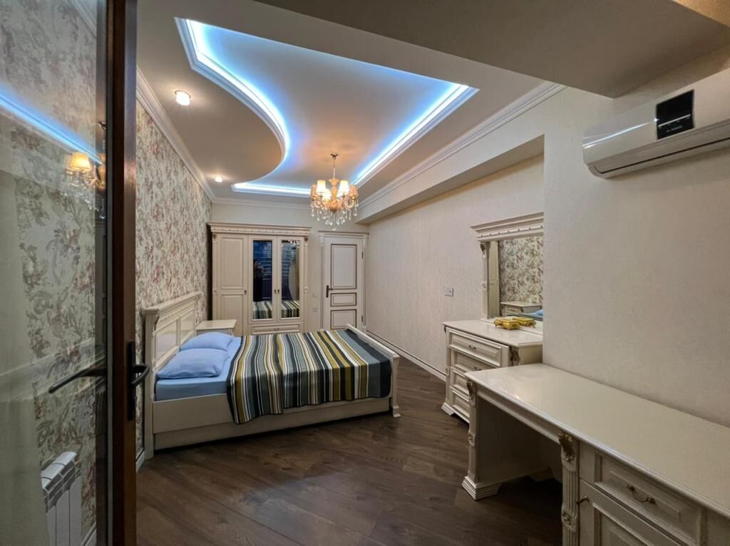 Premium dizaynlı mənzil – dəniz mənzərəli - Plan: geniş qonaq otağı