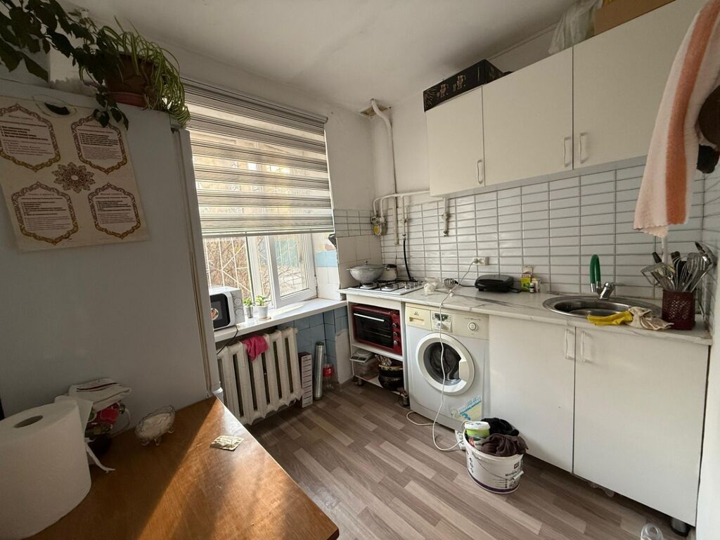 3 комнаты, 51 м², Индивидуалка, 1 этаж, Старый ремонт: фото 5