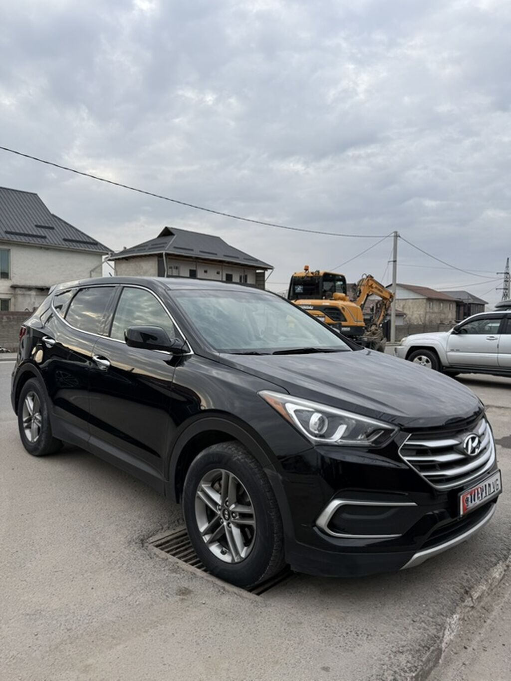 Hyundai Santa Fe: 2017 г., 2.4 л, Автомат, Бензин, Кроссовер: фото 2