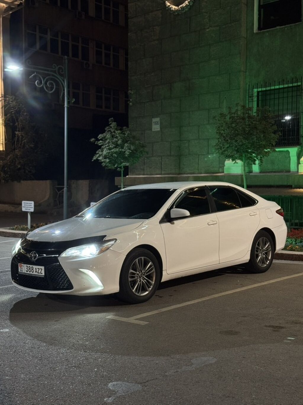 Toyota Camry: 2015 г., 2.5 л, Автомат, Бензин, Седан: фото 2
