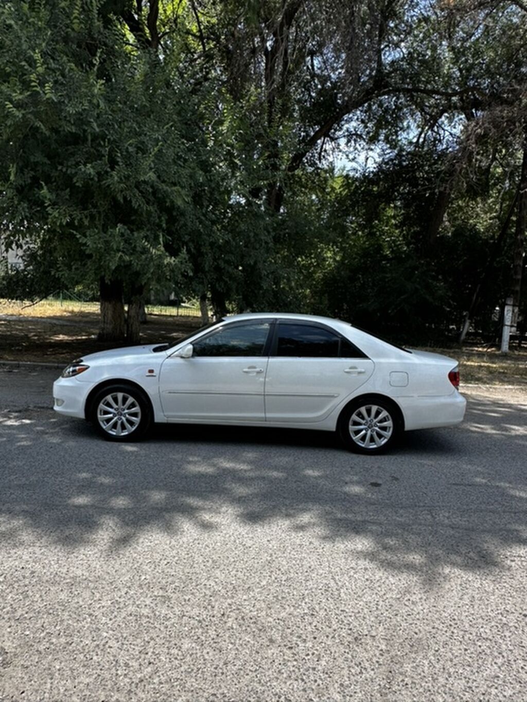 Toyota Camry: 2004 г., 2.4 л, Автомат, Бензин, Седан: фото 3
