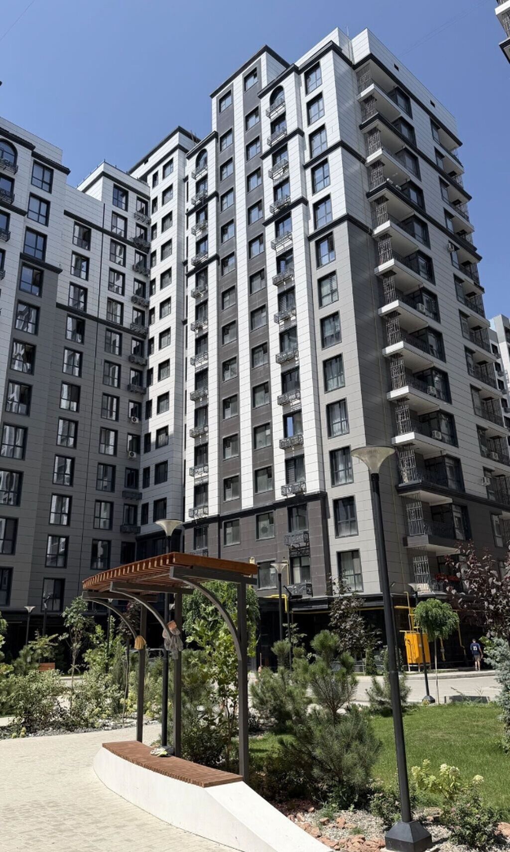 2 комнаты, 77 м², Асанбай мкр Элитка, 10 этаж, Евроремонт: фото 2