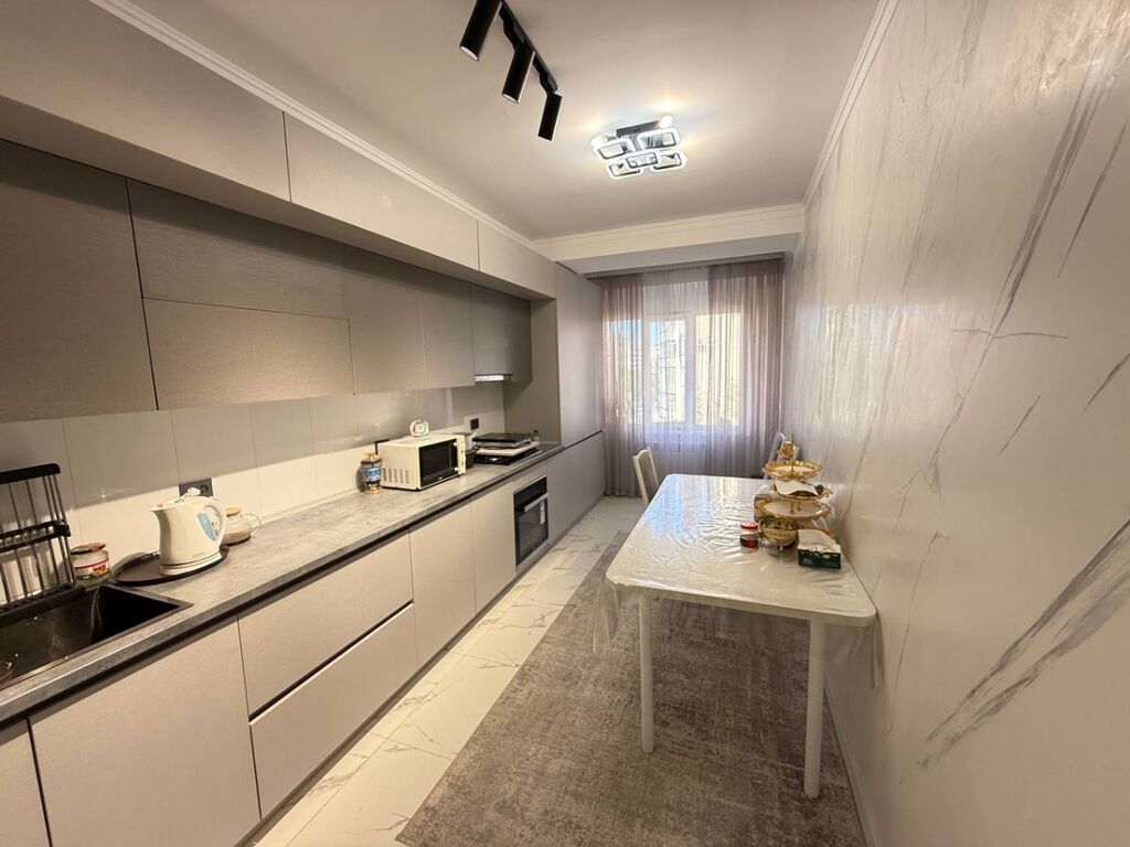 2 комнаты, 93 м², 7 мкр Элитка, 3 этаж, Дизайнерский ремонт: фото 4