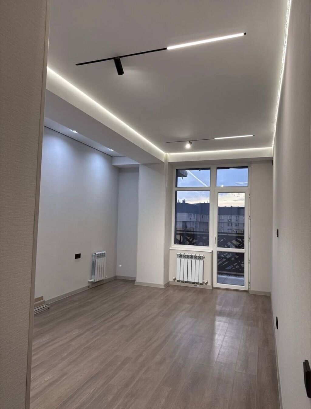 2 комнаты, 69 м², Золотой квадрат Элитка, 13 этаж, Дизайнерский ремонт: фото 4