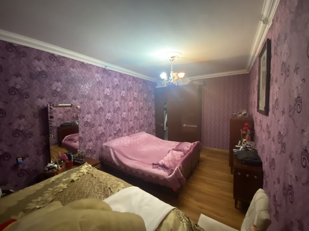 Bakı, 4 otaqlı, Köhnə tikili, m. Əhmədli, 95 kv. m