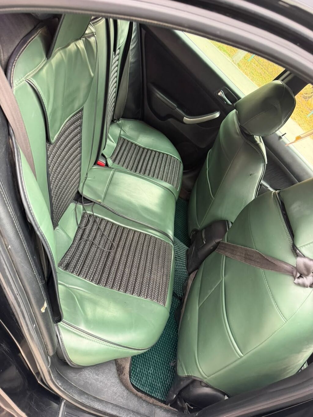 Honda Accord: 2003 г., 2 л, Автомат, Бензин, Седан: фото 8