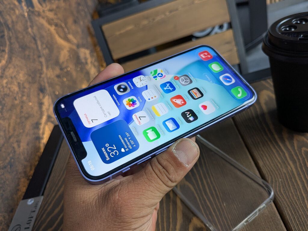 Продам iPhone 12 256 ГБ, фиолетовый, 79%: фото 1