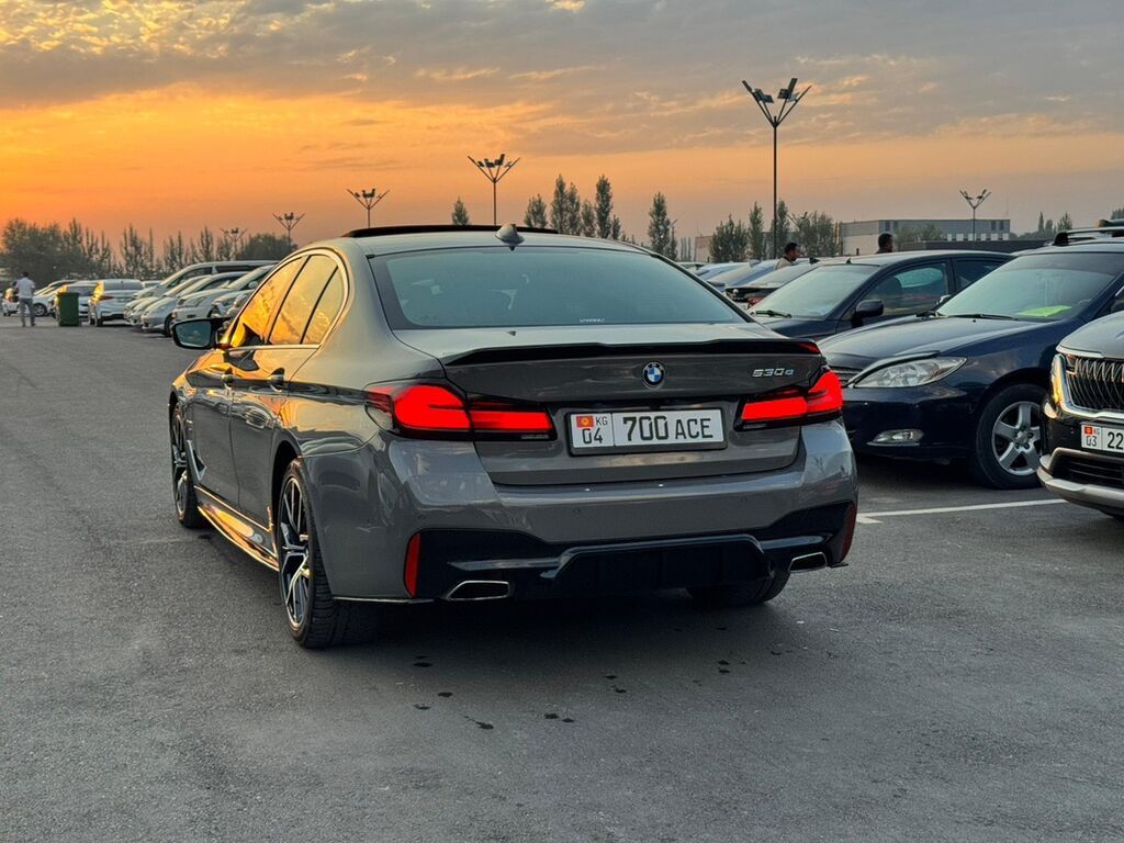 BMW 530: 2021 г., 2 л, Гибрид, Седан: фото 3