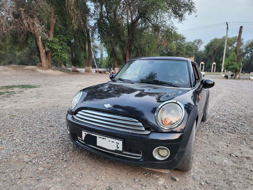 Mini One: 2007 г., 1.4 л, Автомат, Бензин, Хэтчбэк: фото 2