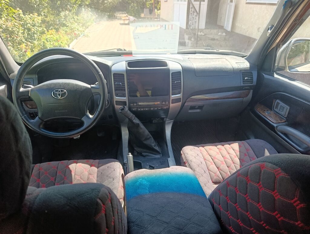 Toyota Land Cruiser Prado: 2008 г., 2.5 л, Механика, Бензин, Внедорожник: фото 4