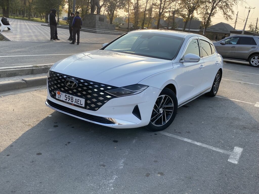 Hyundai Grandeur: 2021 г., 3 л, Автомат, Бензин, Седан: фото 1