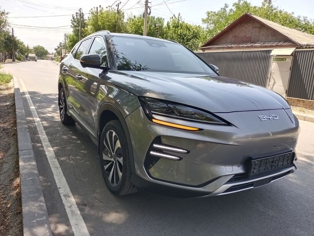 BYD Song Plus: 2023 г., Электромобиль: фото 7