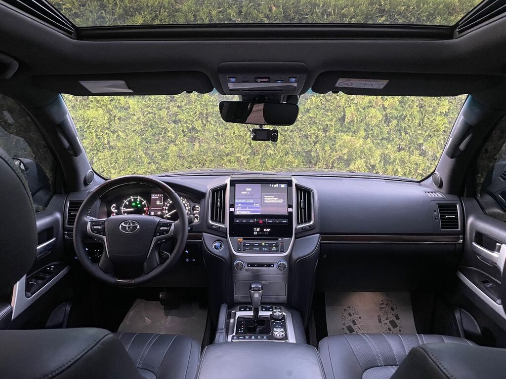 Toyota Land Cruiser: 2019 г., 8 л, Автомат, Бензин, Внедорожник: фото 8