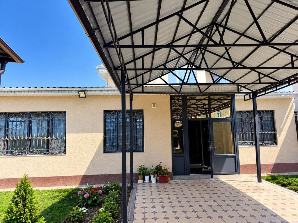 250 м², 6 комнат и более, Арча-Бешик ж/м: фото 1