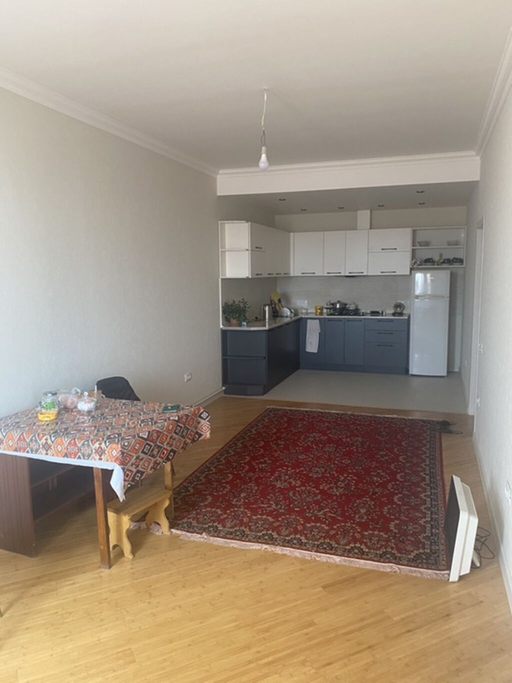 3 otaqlı mənzil – geniş mətbəx və işıqlı otaqlar - Plan: 3 ayrı otaq