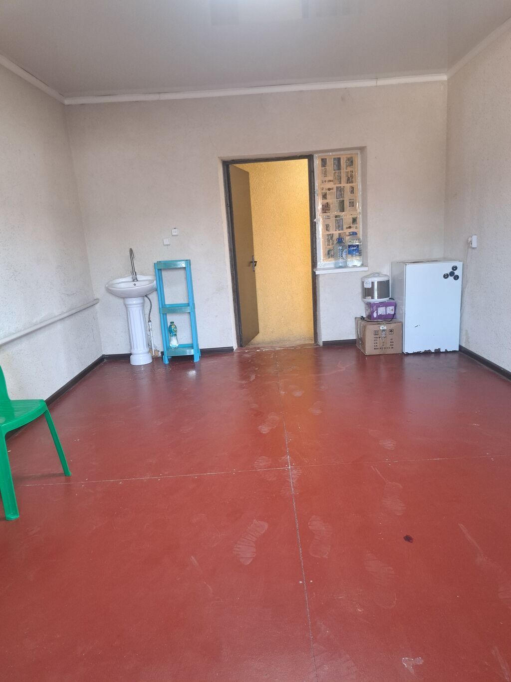 Сдаётся просторная комната - Площадь: ориентировочно 18–22 м²: фото 3