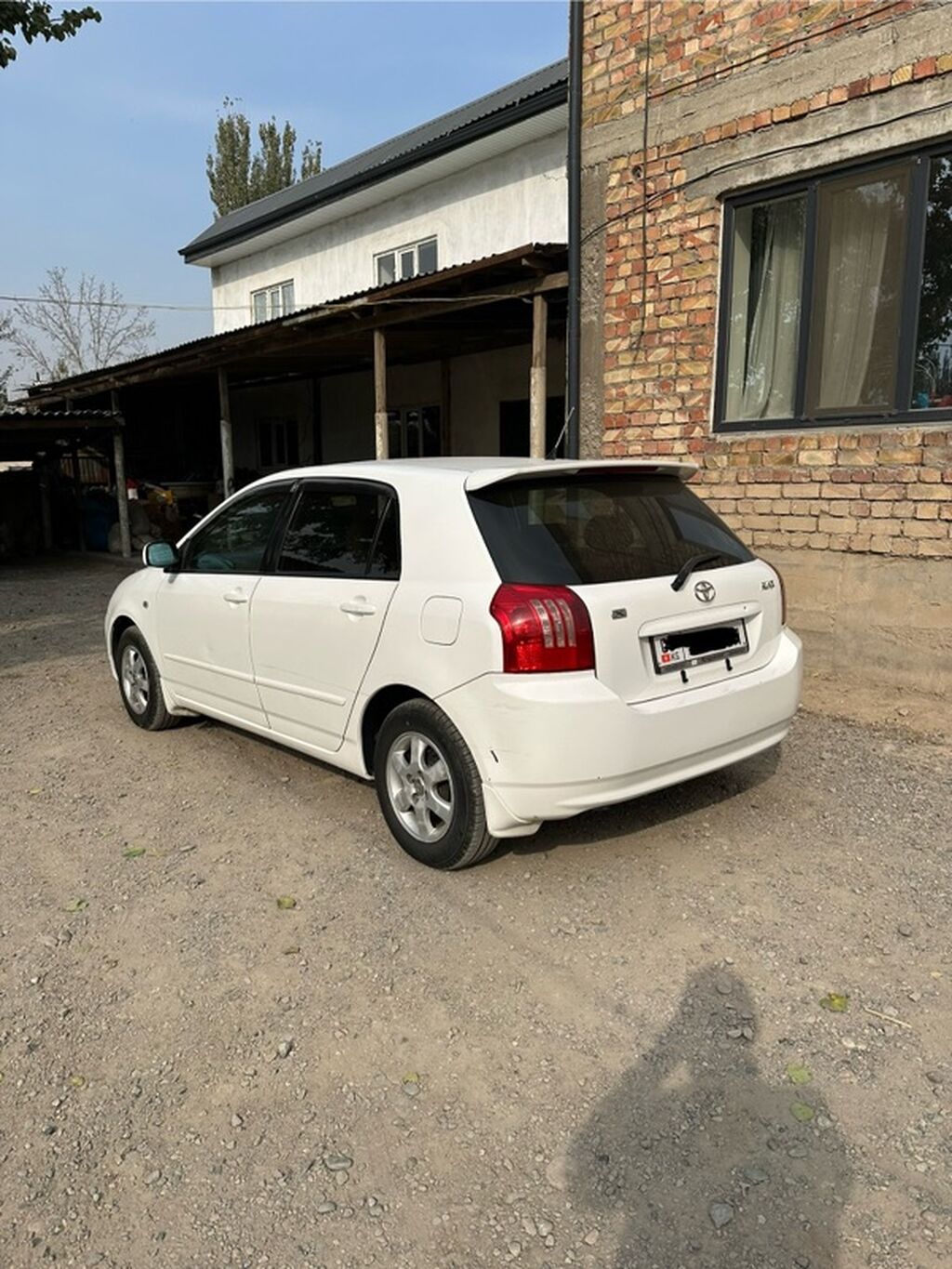 Toyota Allex: 2003 г., 1.5 л, Автомат, Бензин, Хэтчбэк: фото 3