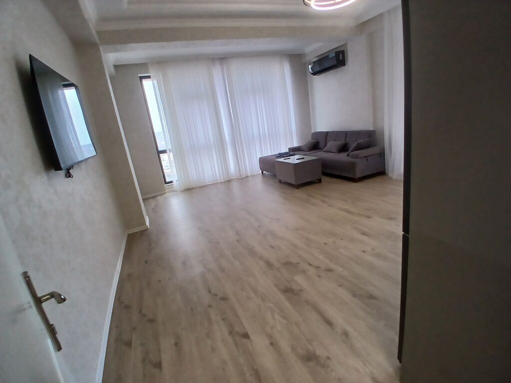 Kirayə mənzil – tam təchizatlı 3 otaqlı - Daxili planlama: geniş