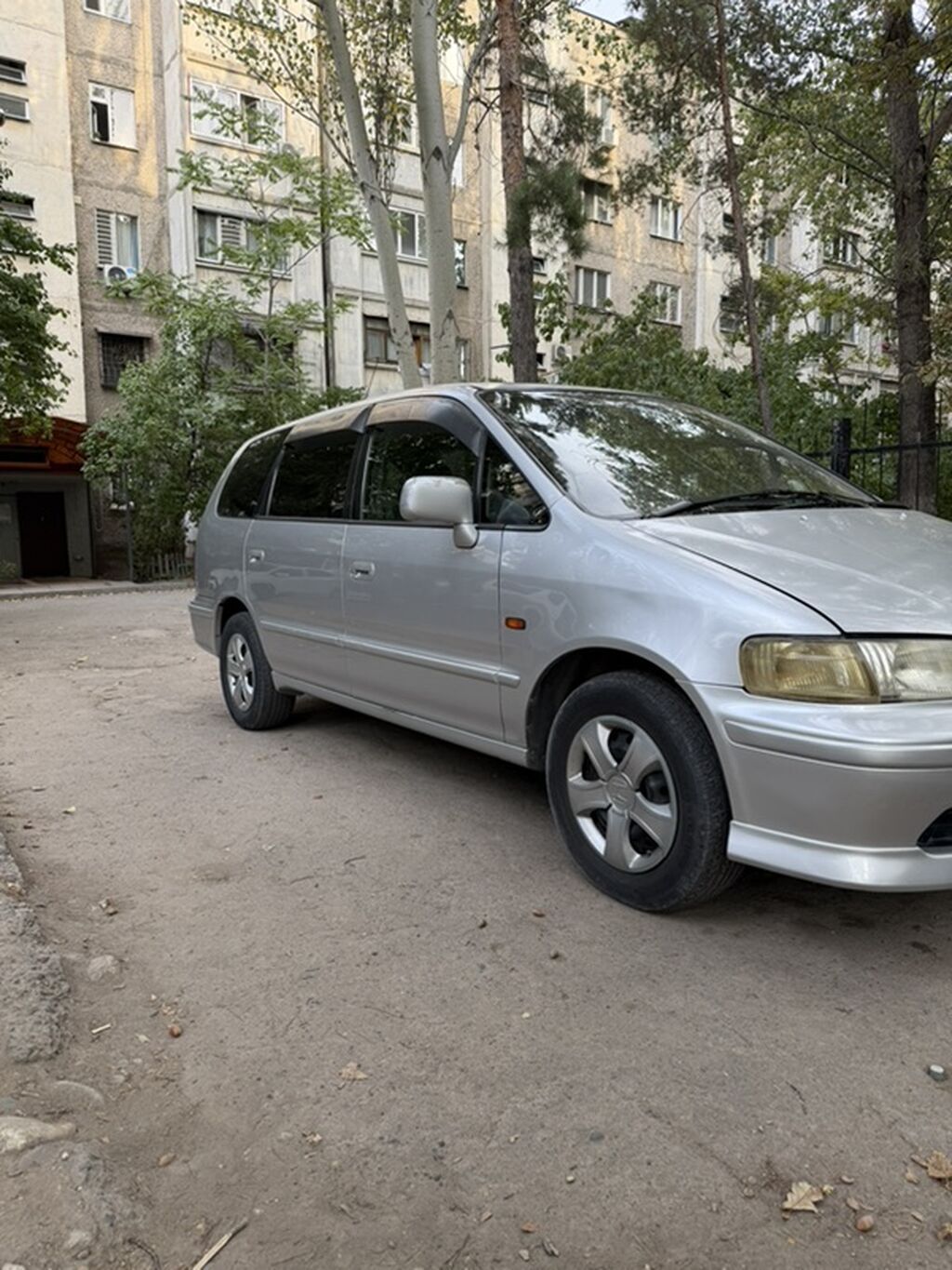 Honda Odyssey: 1999 г., 2.3 л, Автомат, Бензин, Минивэн: фото 2