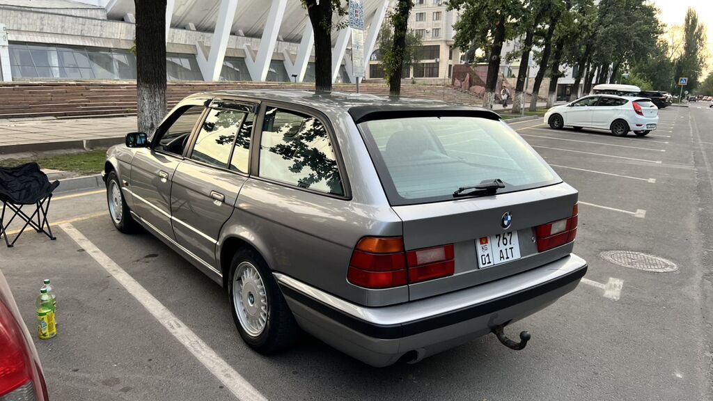 BMW 5 series: 1994 г., 1.8 л, Механика, Бензин, Универсал: фото 4