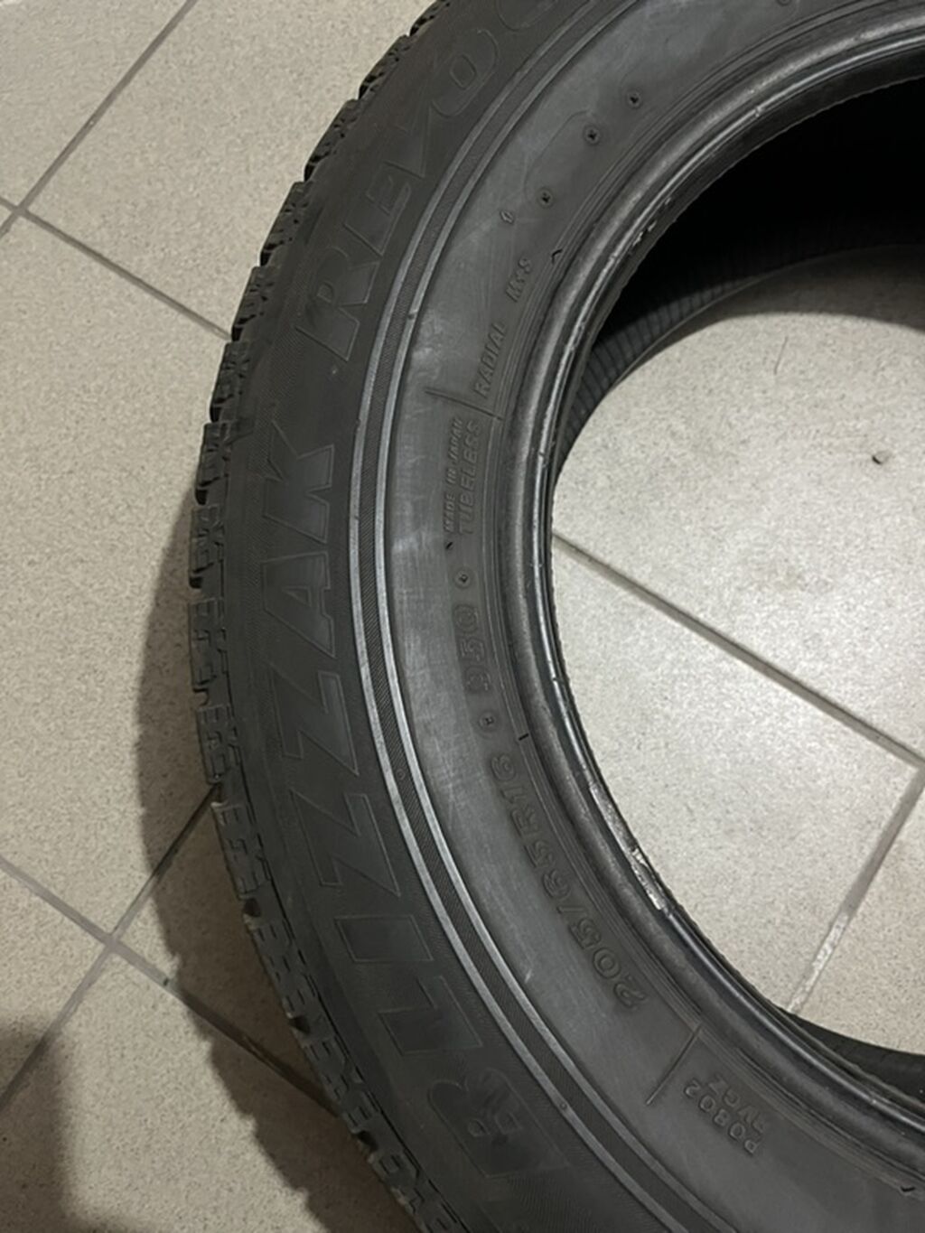 Зимние шины Bridgestone Blizzak Revo GZ, комплект 4 шт. - Размер — фото 3