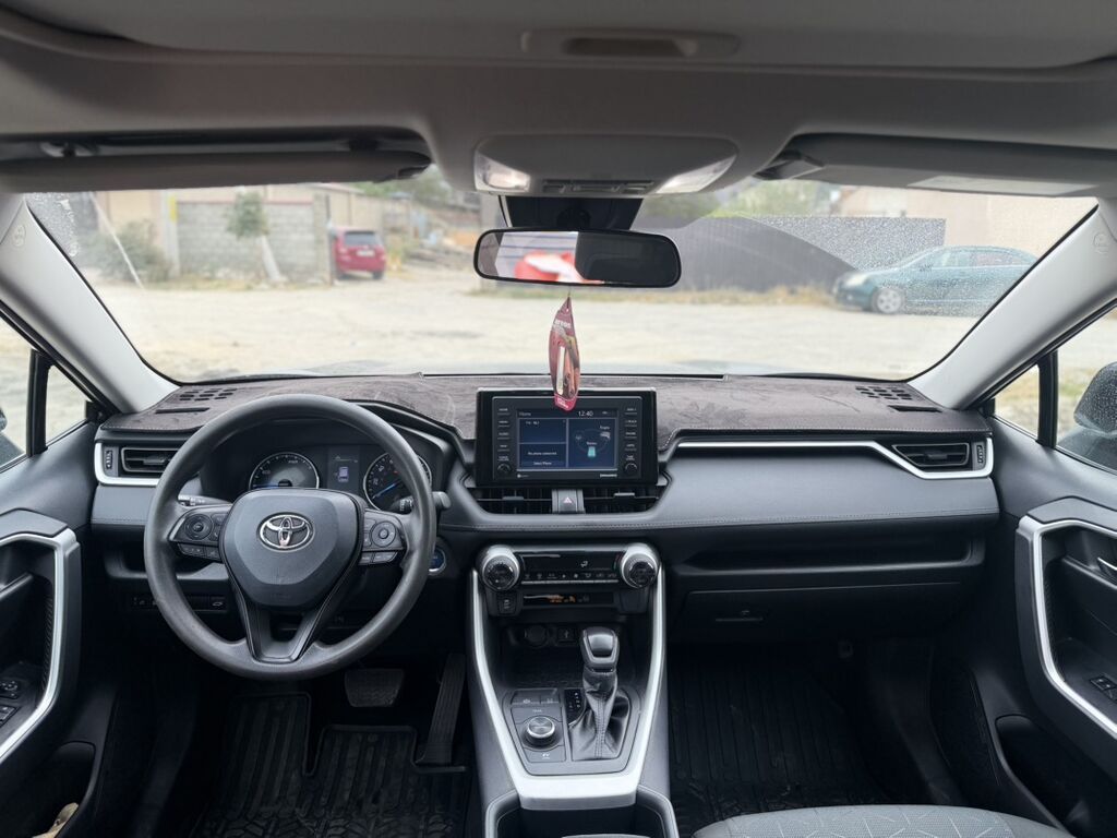 Toyota RAV4: 2022 г., 2.5 л, Автомат, Гибрид, Кроссовер: фото 7