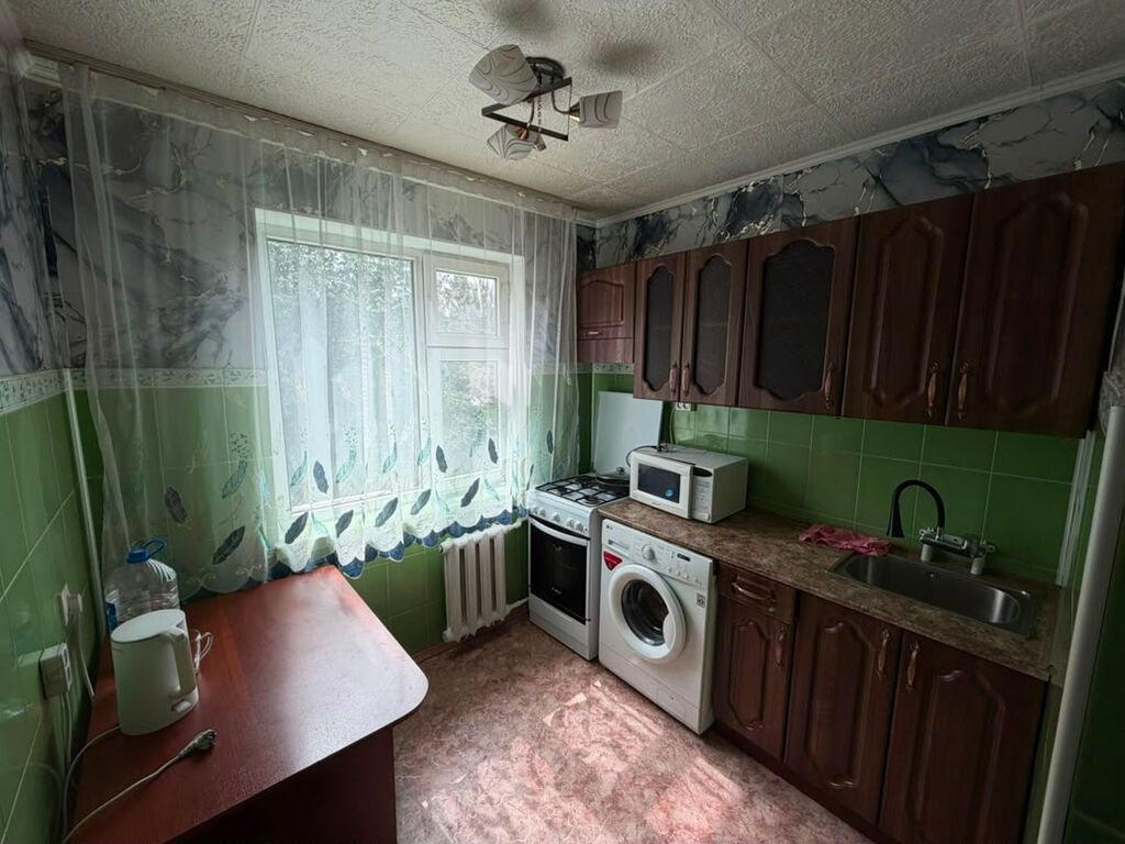 1 комната, 32 м², 6 мкр 104 серия, 4 этаж, Косметический ремонт: фото 7
