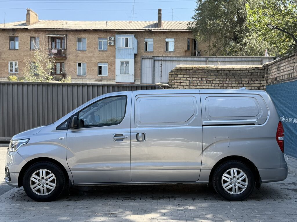 Hyundai Grand Starex: 2020 г., 2.5 л, Автомат, Дизель: фото 5