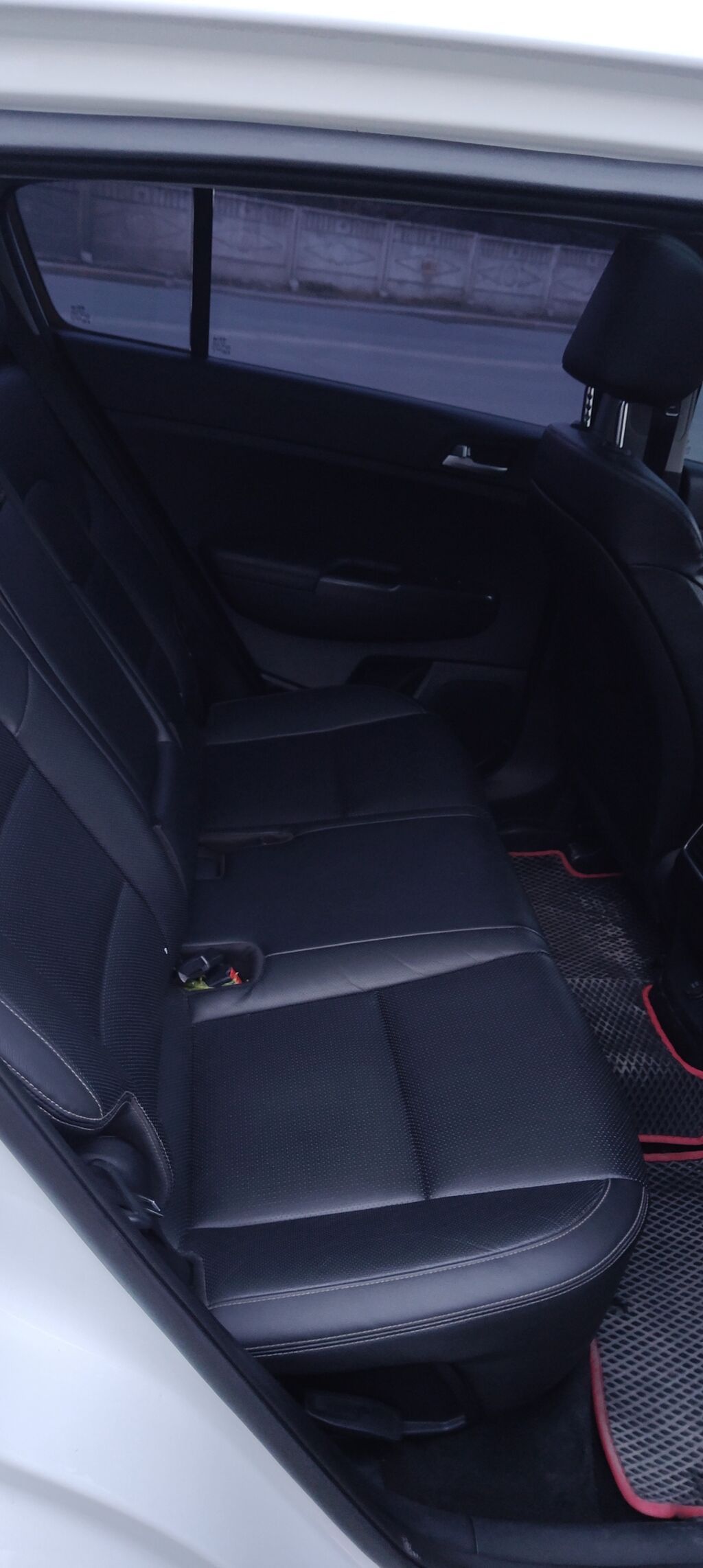 Kia Sportage: 2017 г., 1.7 л, Автомат, Бензин, Кроссовер: фото 6