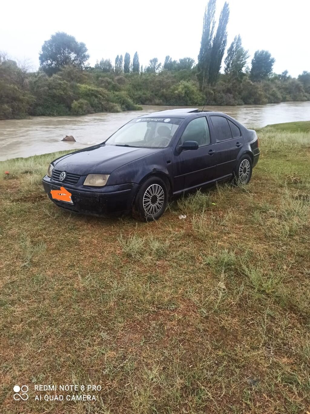Volkswagen Bora: 2001 г., 1.6 л, Автомат, Бензин, Седан: фото 3