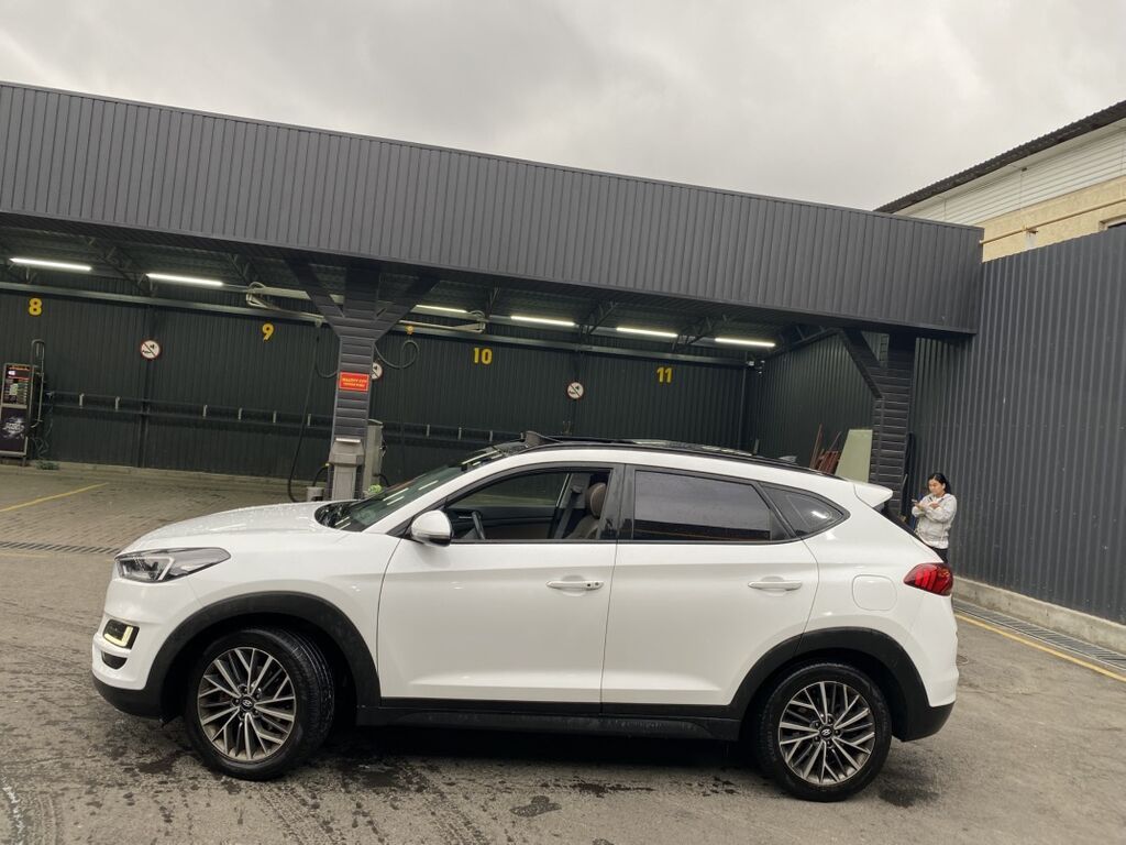Hyundai Tucson: 2019 г., 2 л, Автомат, Дизель, Кроссовер: фото 2