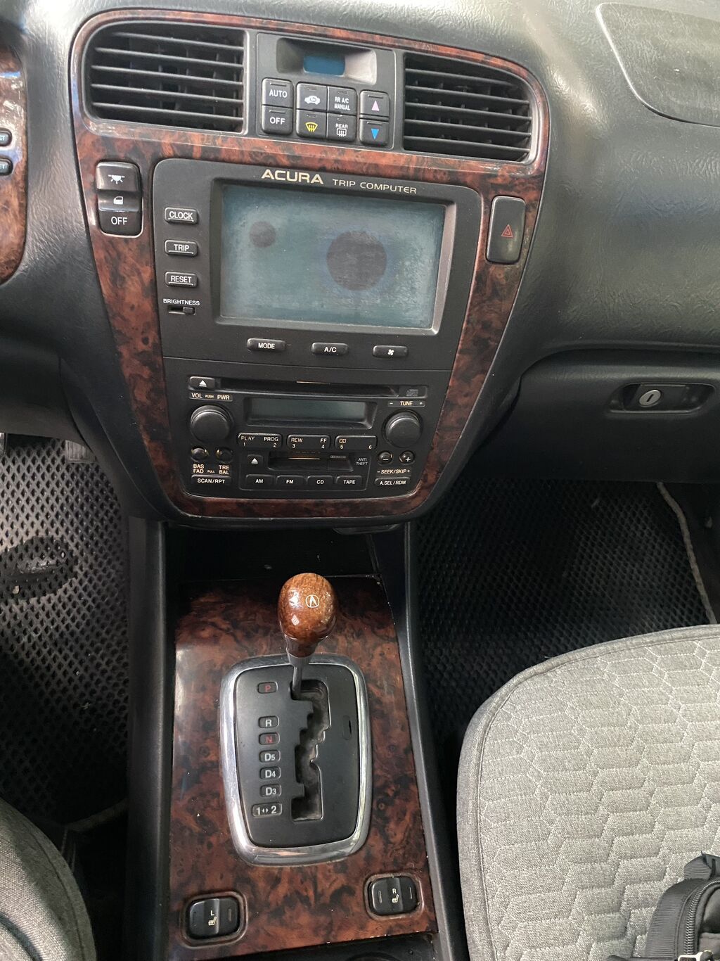 Acura MDX: 2002 г., 3.5 л, Автомат, Бензин, Внедорожник: фото 7