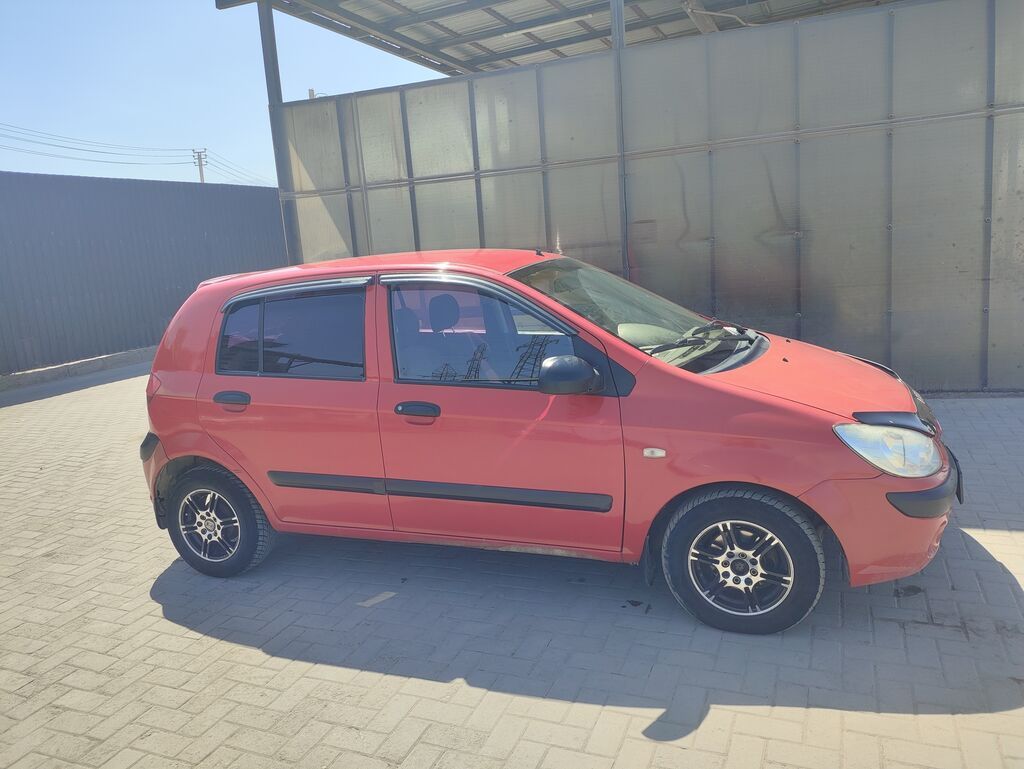 Hyundai Getz: 2008 г., 1.6 л, Механика, Бензин, Хэтчбэк: фото 3