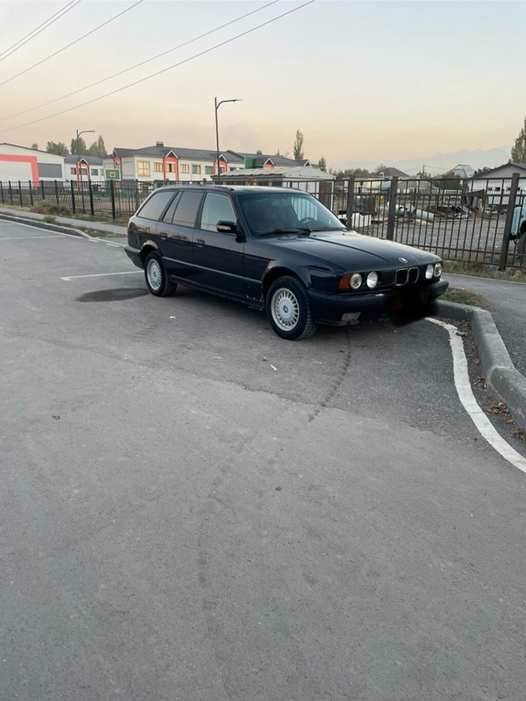 BMW 5 series: 1993 г., 1.8 л, Механика, Бензин, Универсал: фото 5