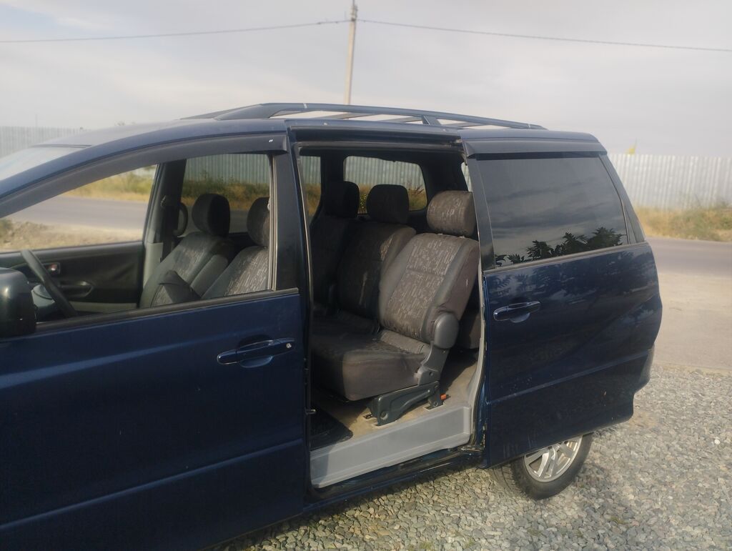 Toyota Previa: 2003 г., 2 л, Автомат, Дизель, Минивэн: фото 6