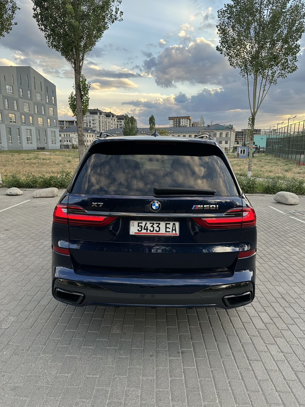 BMW X7: 2021 г., 4.4 л, Автомат, Бензин, Внедорожник: фото 4