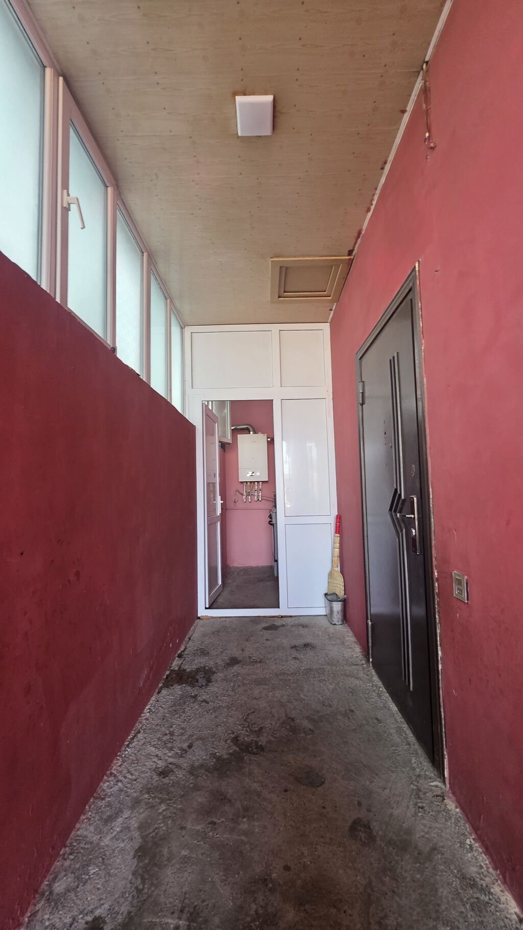 4 otaqlı, 145 kv. m, Yeni təmirli
