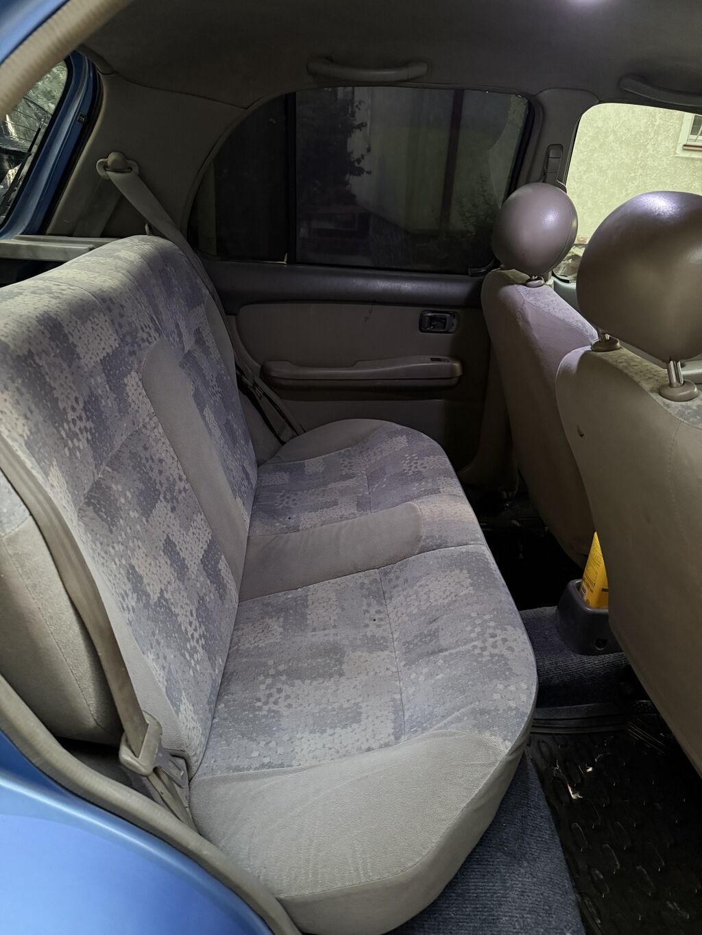 Nissan March: 2000 г., 1 л, Автомат, Бензин, Хэтчбэк: фото 8