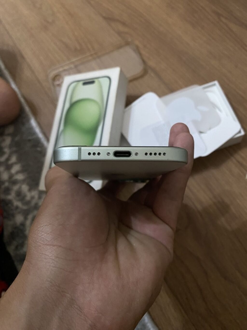 IPhone 15, зеленый - Экран 6.1" Super Retina XDR OLED с Dynamic: фото 7