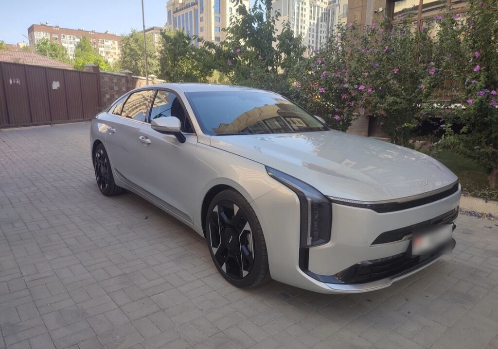 Kia K8: 2025 г., 2.5 л, Автомат, Бензин, Седан: фото 2
