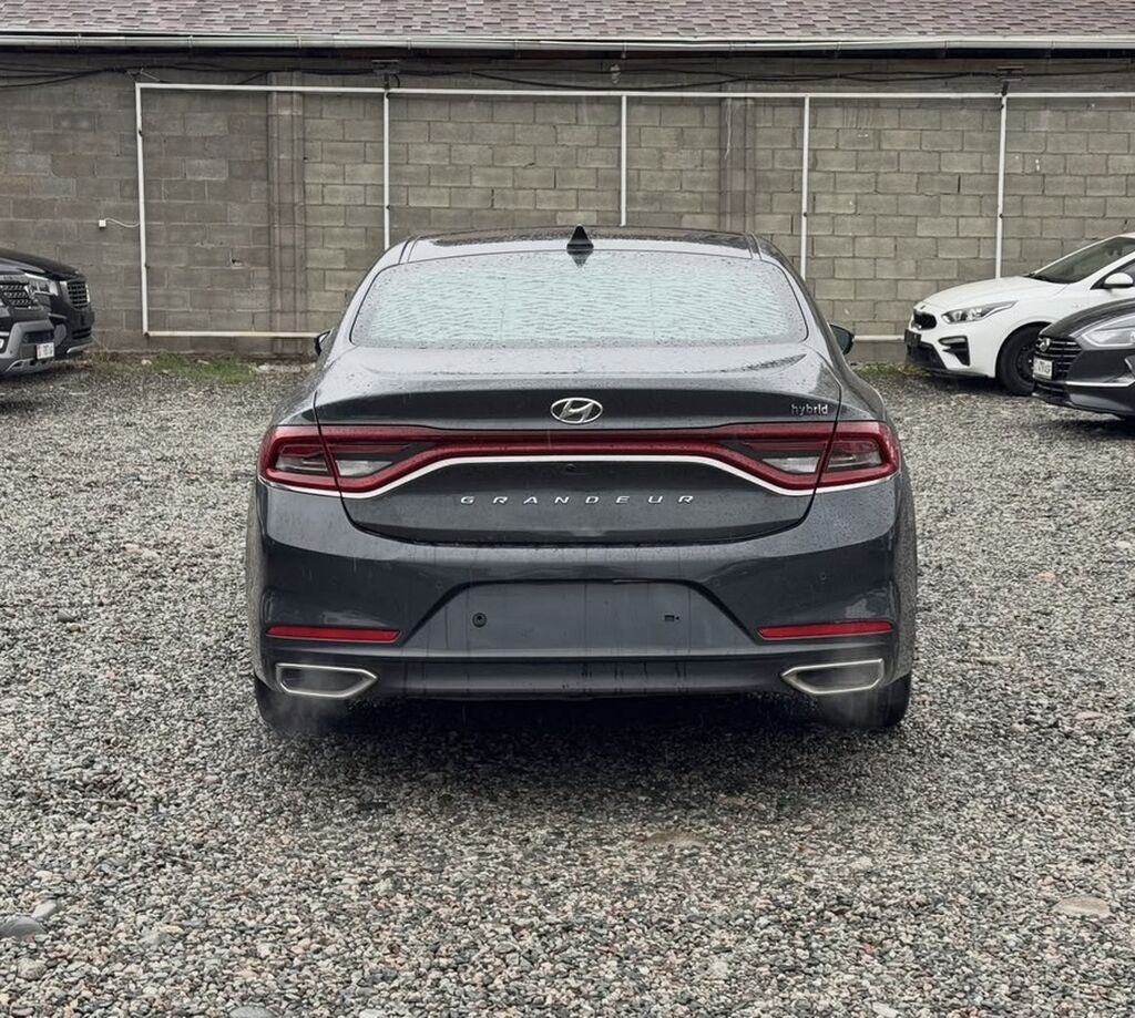 Hyundai Grandeur: 2019 г., 2.4 л, Автомат, Гибрид, Седан: фото 3