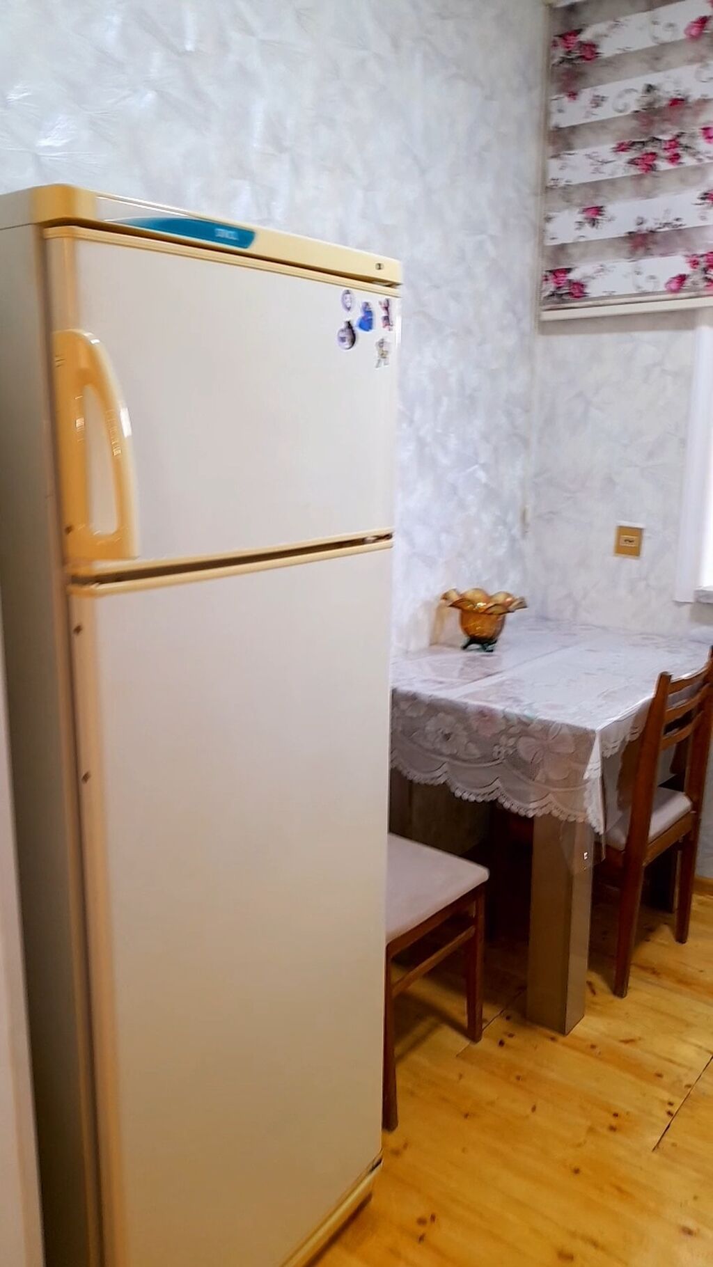 MİNGƏÇEVİRDƏ EMBAVOD MEBELİN YANINDA Kirayə üçün həyət evi var