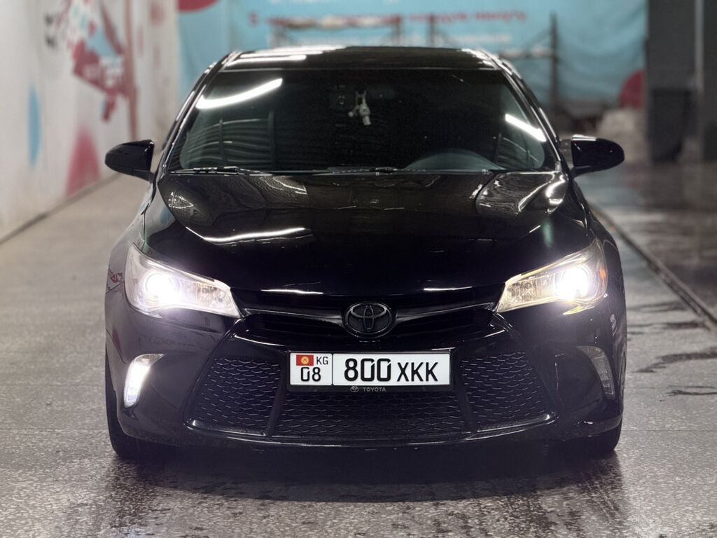 Toyota Camry: 2015 г., 2.5 л, Автомат, Бензин, Седан: фото 1