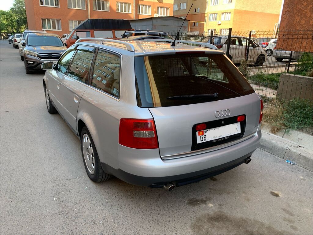 Audi A6: 2002 г., 2.4 л, Механика, Бензин, Универсал: фото 7