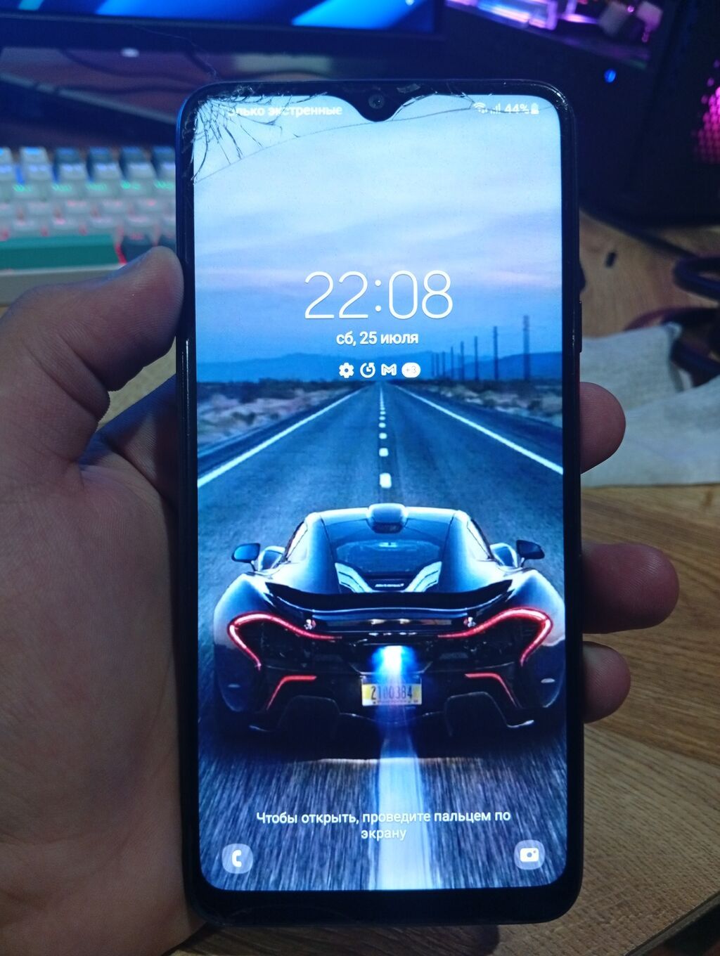 Samsung Galaxy A20s, Б/у, 32 ГБ, цвет - Черный, 2 SIM: фото 2