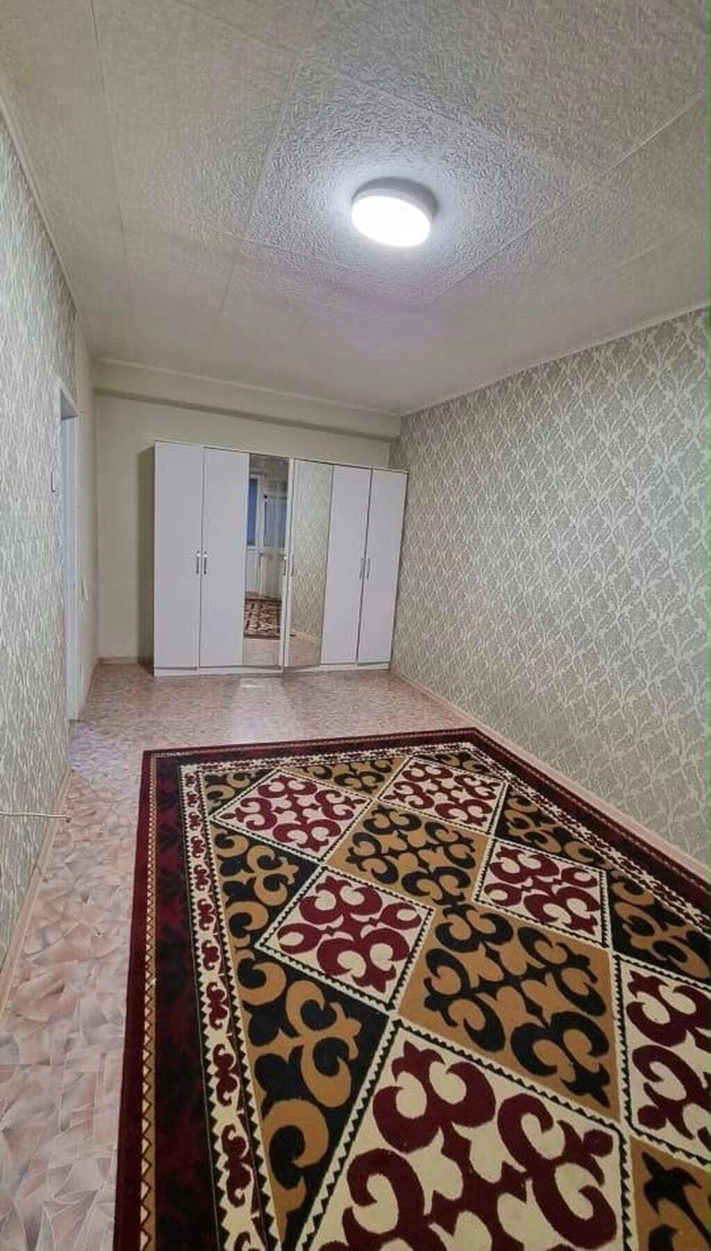 1 комната, 33 м², Пишпек Индивидуалка, 3 этаж, Требуется ремонт: фото 2